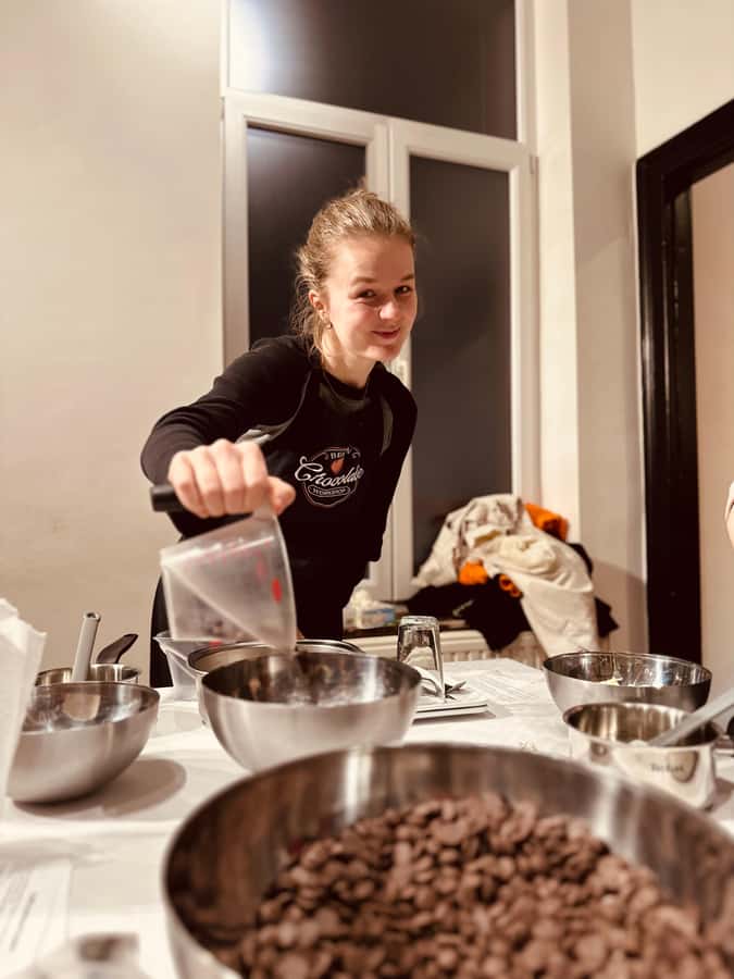 1.5h Cusco Chocolate Workshop - Truffles & Hot Chocolate - Meeting up inside LIMBUS: getting oriented fast