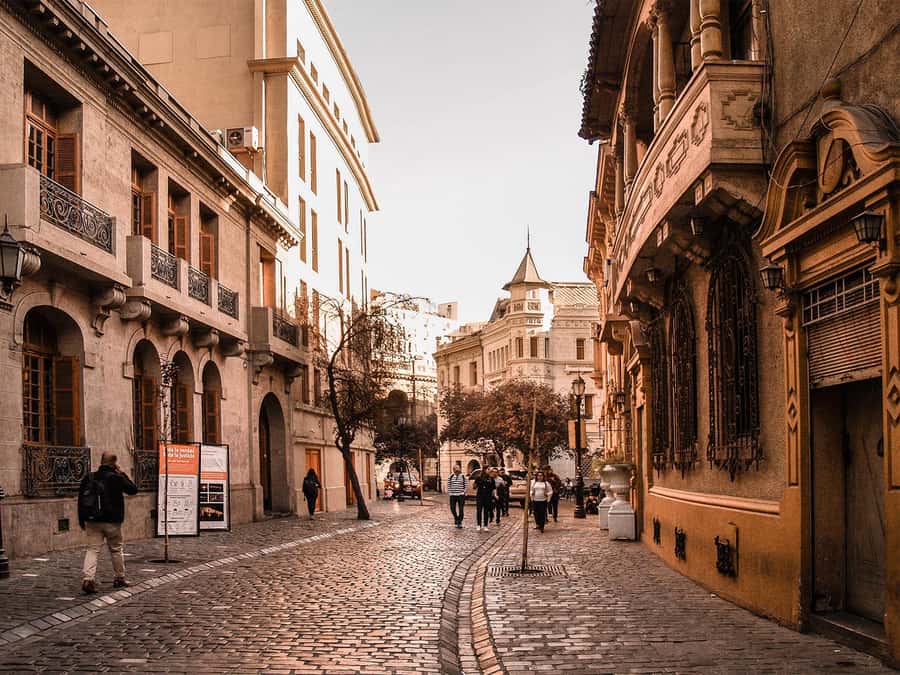 An Architect's Tour of Downtown Santiago - Meet Diego Inzunza: The Architect Who Makes Streets Make Sense