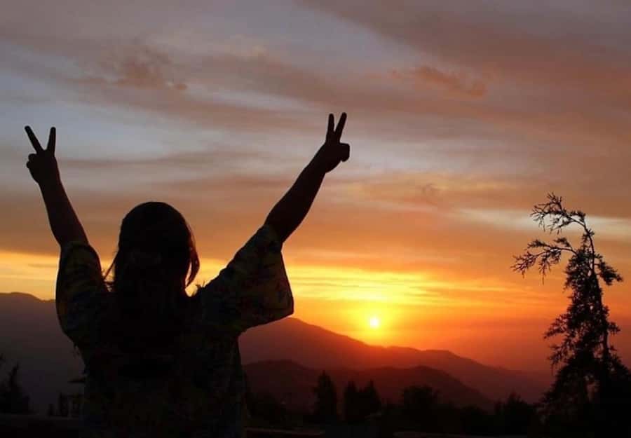 Andes sunset - Cordillera Andes panoramic with picnic - Valle Nevado: time to explore, not just a viewpoint