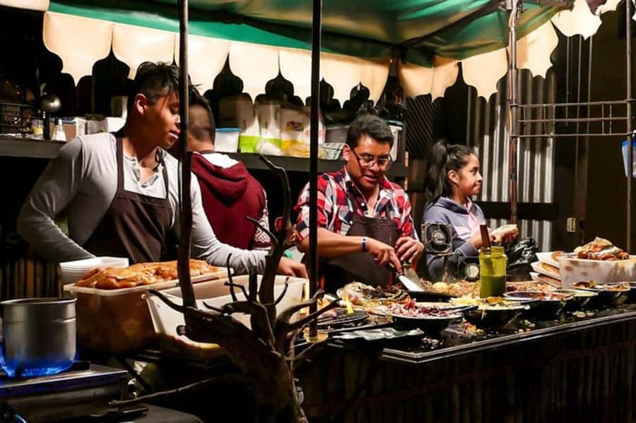 Antigua Local: Evening Street Food Tour with Dinner - Mercado Municipal stops: how to eat like you belong for a moment
