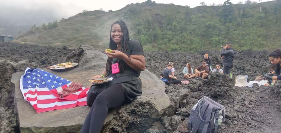 Antigua: Make & Eat Pizza at Pacaya Volcano Private Tour - From Antigua to Pacaya: the comfort that matters