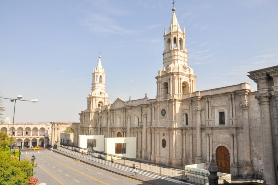 Arequipa: City Tour and Santa Catalina Monastery - The Basilica of the Company of Jesus: White Stone With a Neo-Renaissance Face