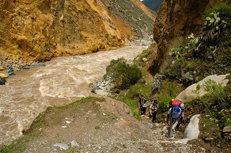 Arequipa: Colca Canyon Trekking 2 days and 1 night + food - Price and value: what you’re really paying for