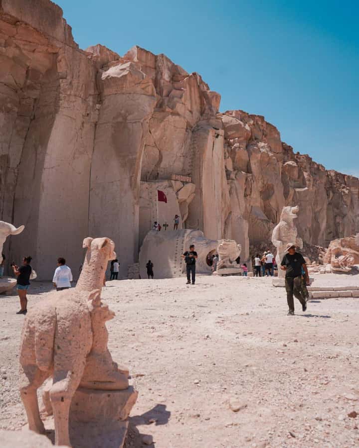 Arequipa: Half Day Sillar Route and Culebrillas Canyon + Yanahuara Viewpoint - Logistics that matter: meeting point, duration, and timing
