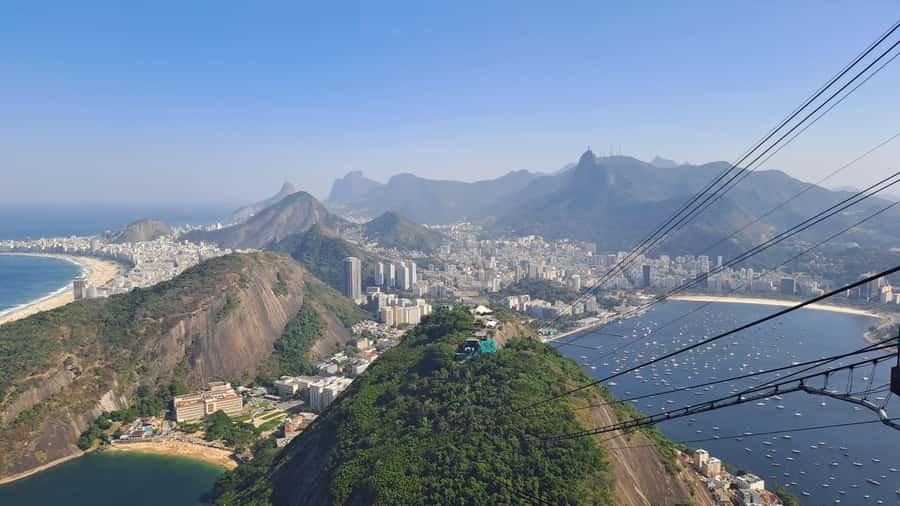 AVenturismo Pão de Açúcar - Meeting by the cable car entrance at Av. Pasteur 520
