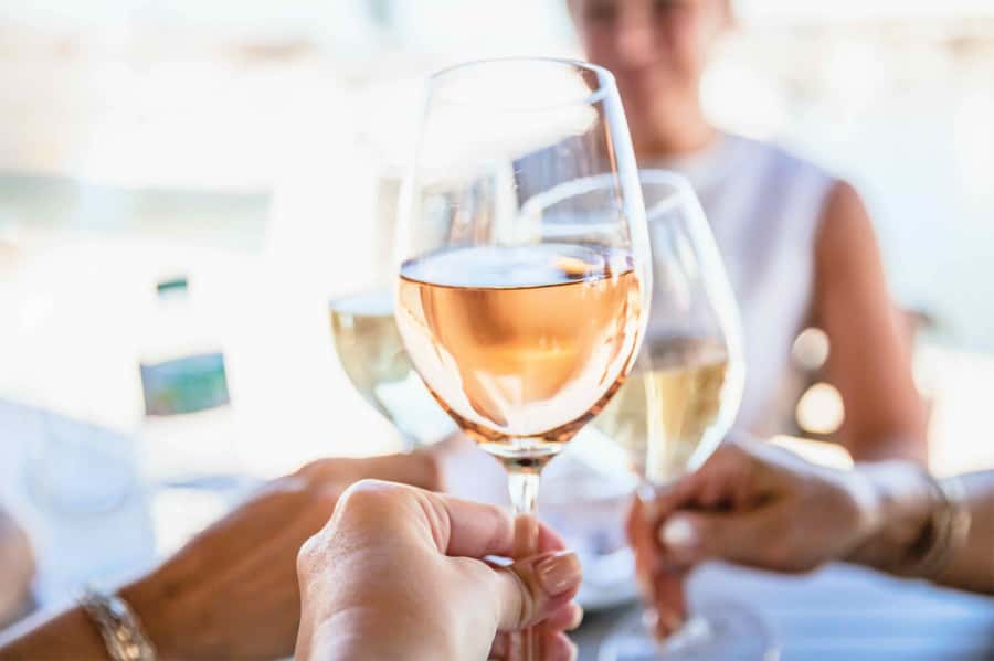 BA: Wine tour with 5 tasting stops in the heart of Palermo - The food pairing moment and the city-view bonus