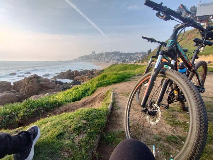 Bike ride along the coast of Viña del Mar or Valparaíso, you choose! - Price and value: is $70 per person worth it?