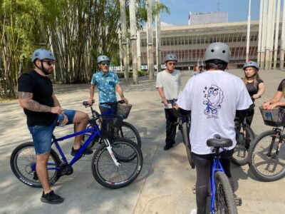 Bike Tour Medellin with Snacks and Local Beer - Meeting at Parroquia San Joaquín and getting rolling