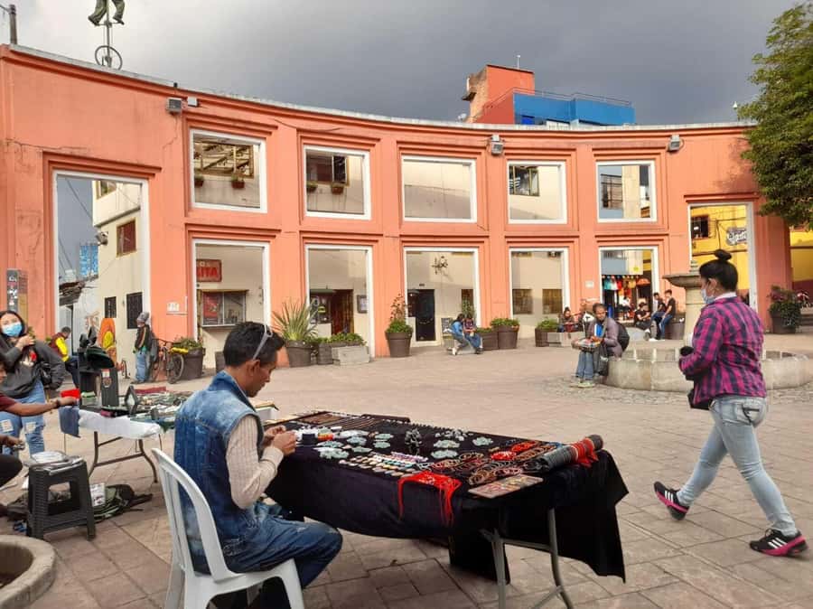 Bogotá: City tour Monserrate, emerald and gold museum & more - Should you book this Bogotá Monserrate + emerald and gold tour?