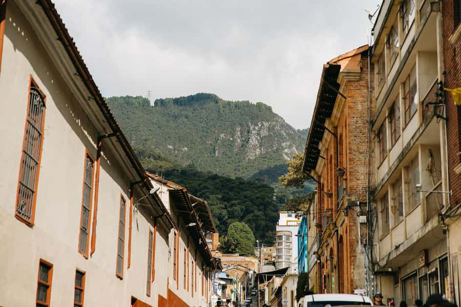 Bogotá: Express Tour with Private Guide and Transportation - Who should book this, and who should consider another plan