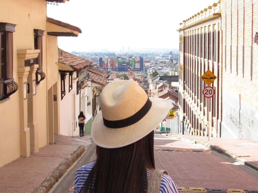Bogotá: Express Tour with Private Guide and Transportation - Botero Museum: oversized art that explains a country