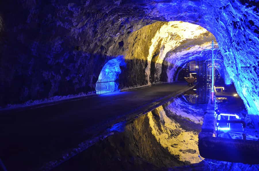 Bogotà: Guatavita Lake and Nemocón Salt Mines Tour - Key things to know before you go