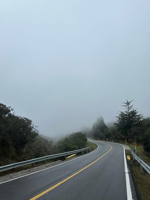 Bogota: Hike to La Chorrera Waterfall, El Chiflón and Guadalupe Hill - What to bring so you enjoy the waterfall time