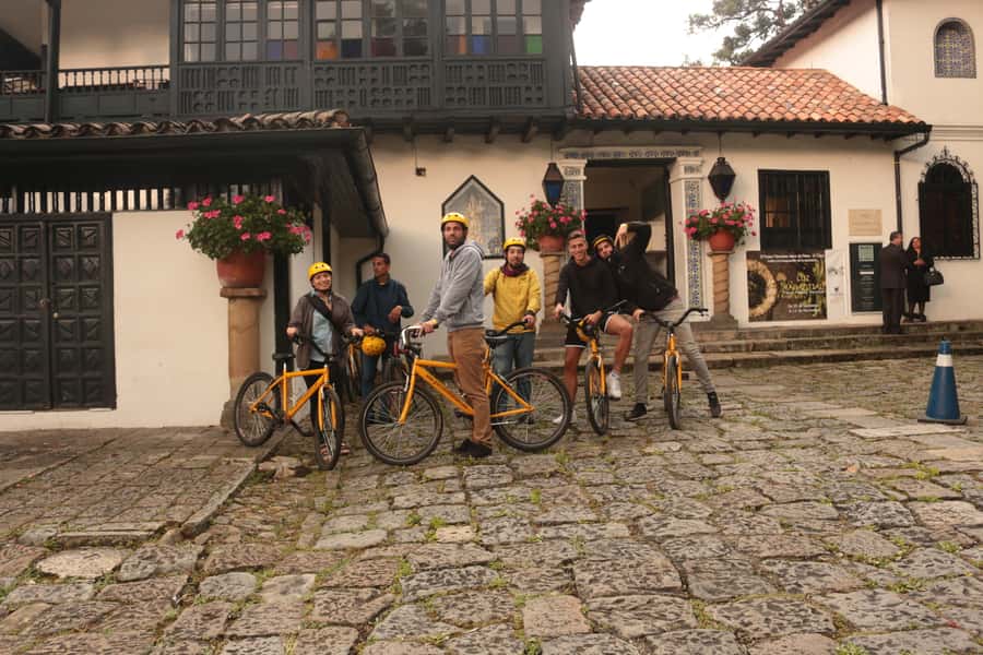 Bogotá Private Bike Tour with Transportation - Hotel Pickup to La Candelaria: Getting Oriented Fast