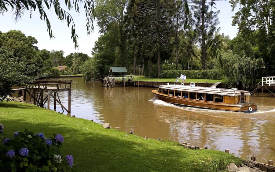 Buenos Aires: Classic Private Delta Tigre Boat Tour - Price and value: what $109 buys you in Buenos Aires