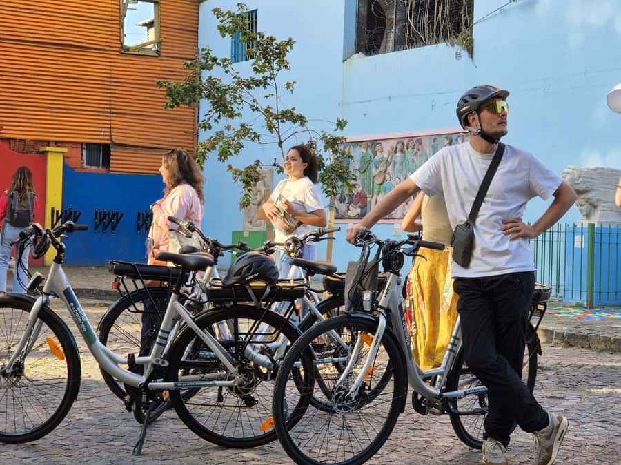 Buenos Aires: E-Bike Tour in the South Circuit of Buenos Aires - Meeting at Macacha Güemes and getting your bike sorted