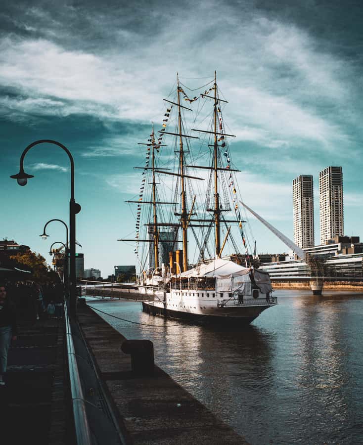 Buenos Aires for curious people - A City That Makes Sense When You Talk