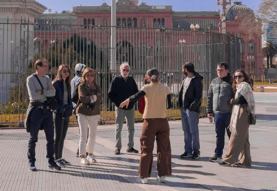 Buenos Aires: Half-Day City Tour and Boat Ride - Plaza de Mayo: Cathedral, Government House, and Political Pulse