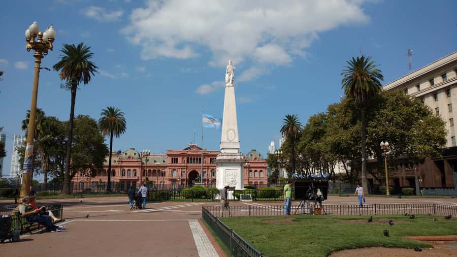 Buenos Aires: Historic District Private Guided Walking Tour - The Plaza de Mayo Subway Station: A Small Stop with Big Meaning
