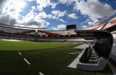Buenos Aires: Hop-On Hop-Off Bus and Football Museums - Finding the Right Stop: Diagonal Norte, Plaza San Martín, and Museum Areas