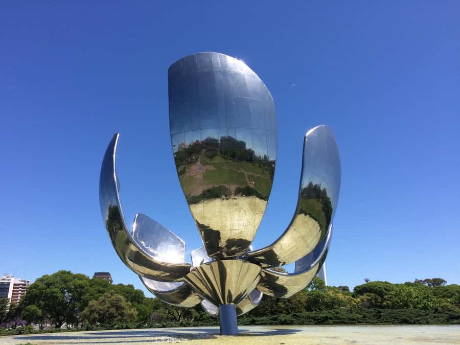 Buenos Aires Private Custom City Tour - Plaza de Mayo and Casa Rosada: where Buenos Aires starts making sense
