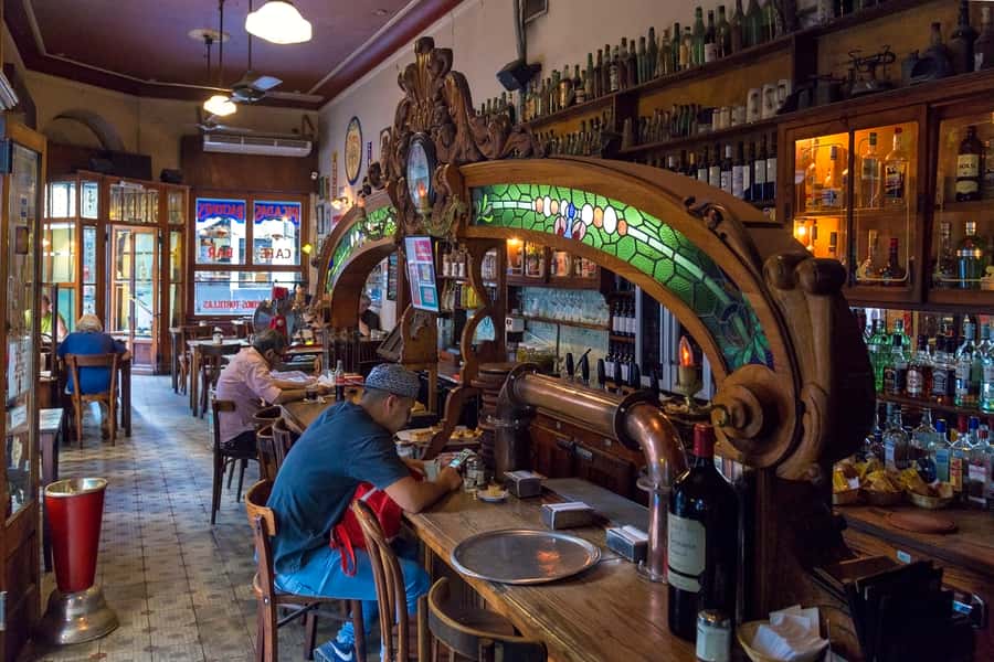 Buenos Aires: Private Photo Tour for Ammateur Photographers - Old San Telmo Market: where your photos gain personality