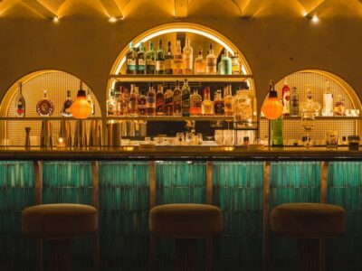 Buenos Aires: Speakeasy & Mixology Bar Tour with Cocktails - Getting Oriented at Guatemala 4717 (And Staying Off Your Phone)