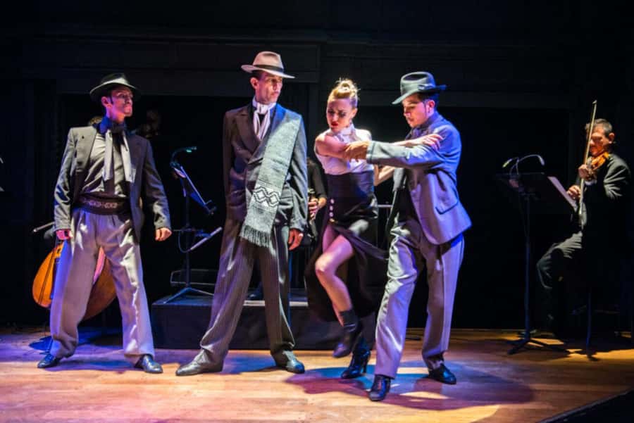 Buenos Aires Tango Show and Dinner in El Querandi - Language and Host Presence: Easy Communication, Not Always Live Commentary