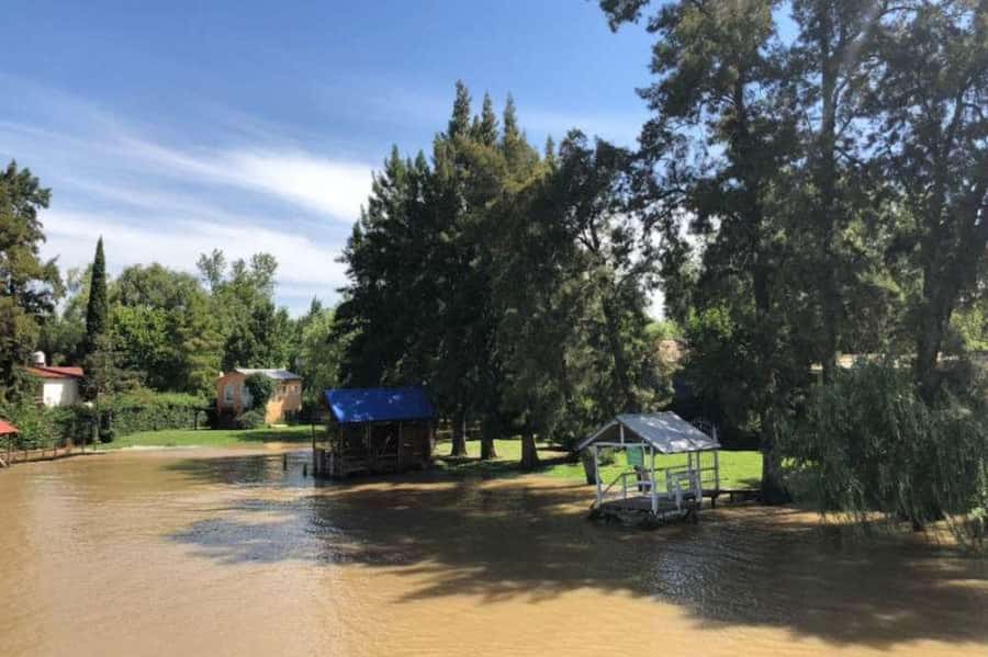 Buenos Aires: Tigre Delta Premium Boat Tour - Any gotchas: pickup zones, lunch expectations, and what’s excluded