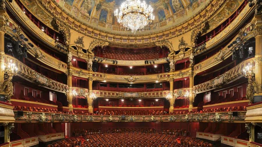 Buenos Aires: Walking City Tour with Colón Theater & Museums - A 5–6 hour loop through Buenos Aires’ old and new