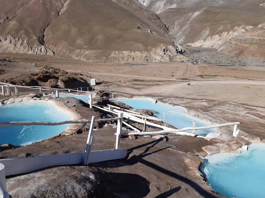 CAJON DEL MAIPO TOUR + TERMAS COLINA + EMBALSE EL YESO AND PICNIC - Termas Colina pools: 25°C to 55°C mineral water (and how to use it smartly)