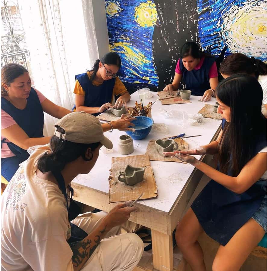 Cali: Ceramic Workshop for Tourists - Food, Drinks, and the Stuff You Actually Need to Know
