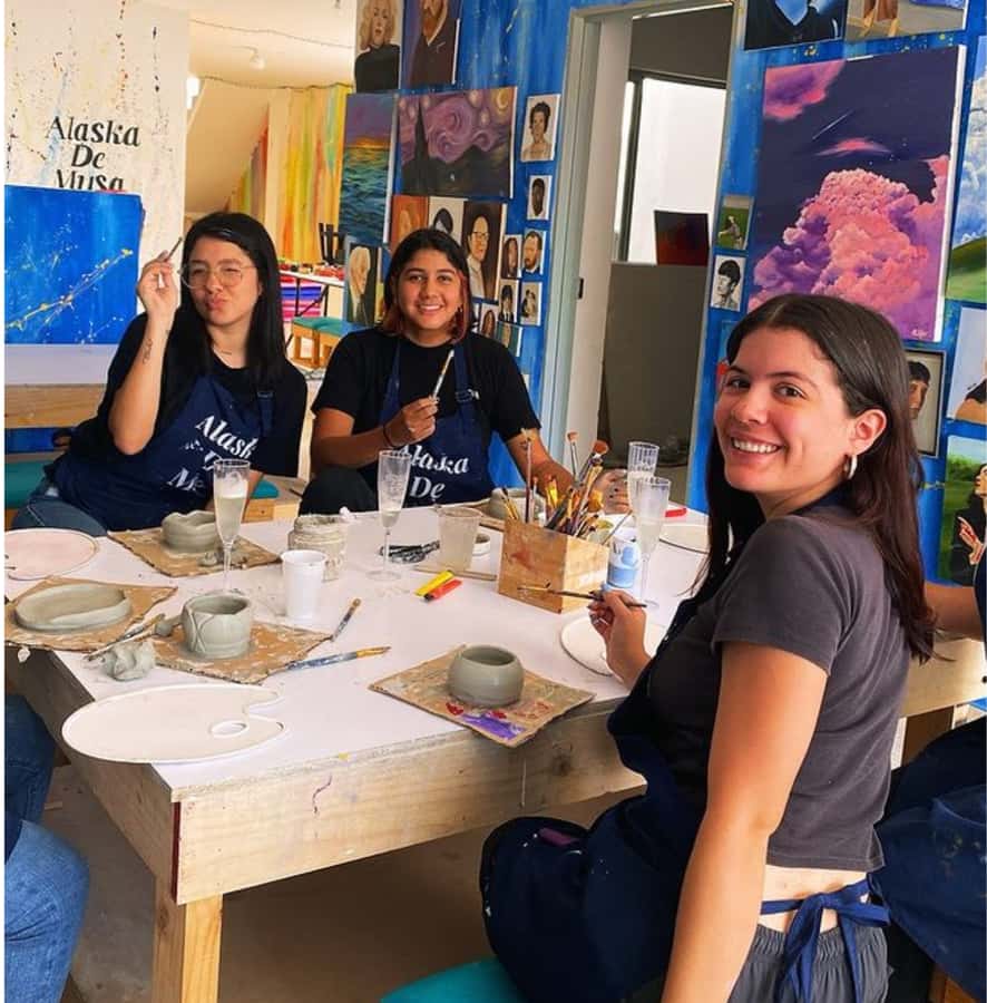 Cali: Ceramic Workshop for Tourists - The Two-Day Kiln Firing: Plan for Pickup Later
