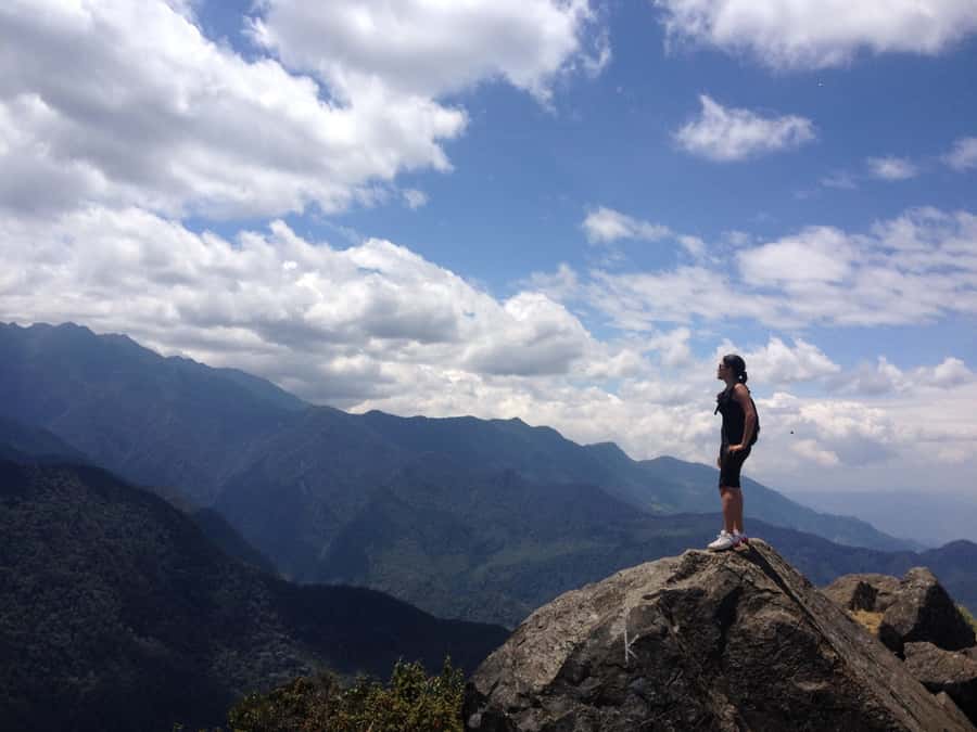 Cali: Pico de Loro Trekking Adventure - Farallones de Cali - El Topacio environmental center: learning while your legs cool down