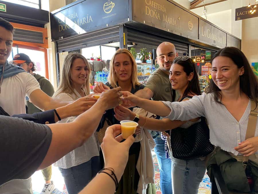 Candelaria Unveiled: Cool-tural Heritage Walking Tour - From the Policarpa monument: independence history starts the walk