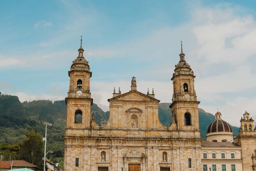 Candelaria Unveiled: Cool-tural Heritage Walking Tour - Price, pace, and the one thing to watch on a busy walking tour