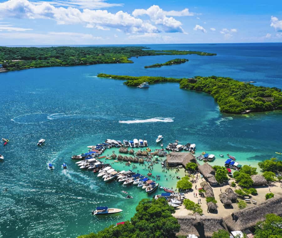 Cartagena: 4 Island Day Trip by Boat and Caribbean Lunch - Rosario Islands to Barú: what this 6-hour route really gives you