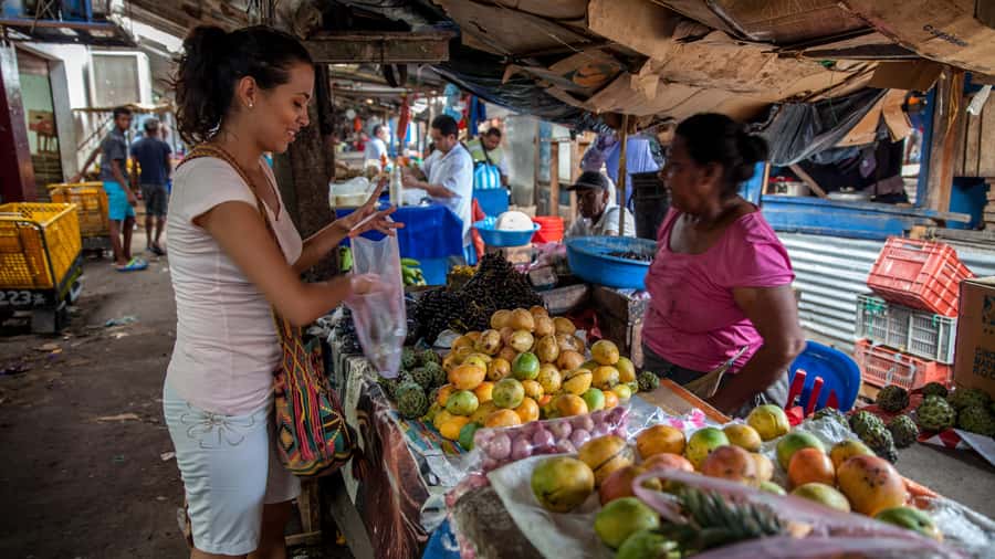 Cartagena Bazurto Market: Authentic Food & Culture Tour - Food tastings you can actually use in everyday life