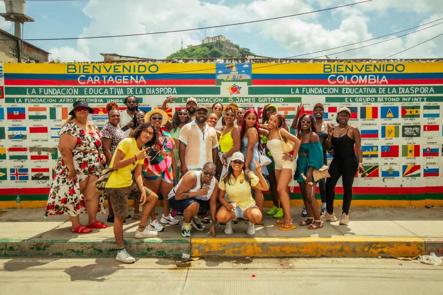 Cartagena Bazurto Market: Authentic Food & Culture Tour - Afro-Caribbean heritage, explained through the places that carry it