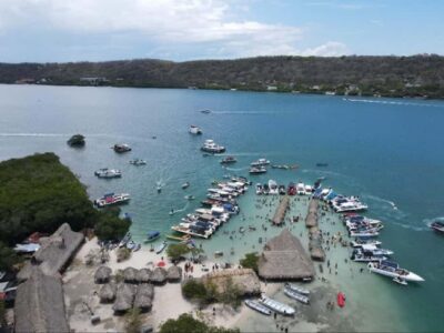 Cartagena: CHOLON & BARU with lunch - Barú Island: photos, a guided look, then beach time