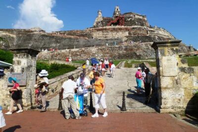 Cartagena: CITY TOUR OVERVIEW of the city Boots castle chiva - Pickup and Timing: How to Avoid the Most Common Day-1 Frustration