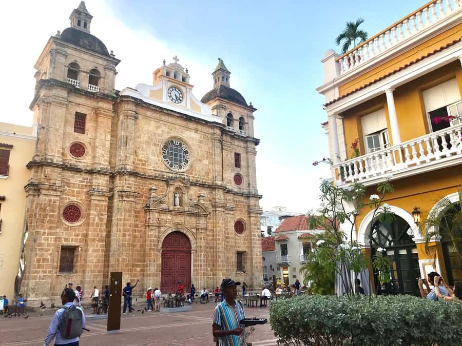 Cartagena City Tour with San Felipe Castle & Old Town Walk - San Felipe Castle: The Big Defenses That Shape Cartagena