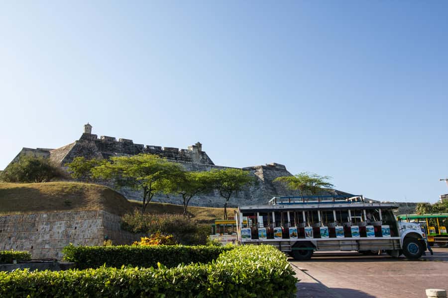 Cartagena City Tour with San Felipe Castle & Old Town Walk - San Pedro Claver Church and Plaza de Bolívar: Meaning in the Stones