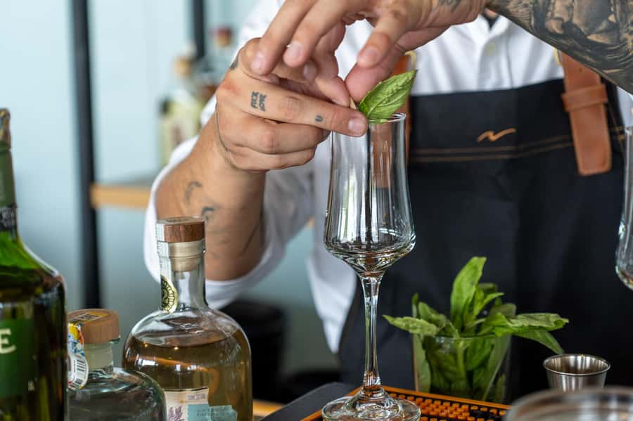 Cartagena: Colombian Cocktail Masterclass - Who this masterclass suits best