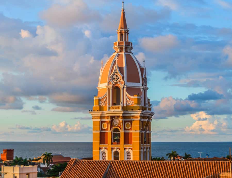 Cartagena: Explore with a city tour aboard a typical "chiva". - Key points to know before you go