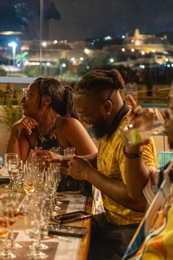 Cartagena: Express Rum and Chocolate Tasting Experience - Key points at a glance