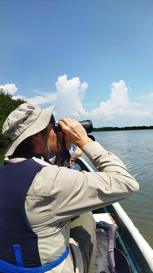 Cartagena: FISHERMEN'S ISLAND IN THE MANGROVES by canoe - Who should book this trip (and who might not love it)
