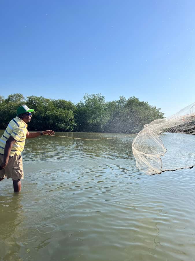 Cartagena: Mangrove Eco Tour & Fishing with Transportation - Key moments you’ll remember