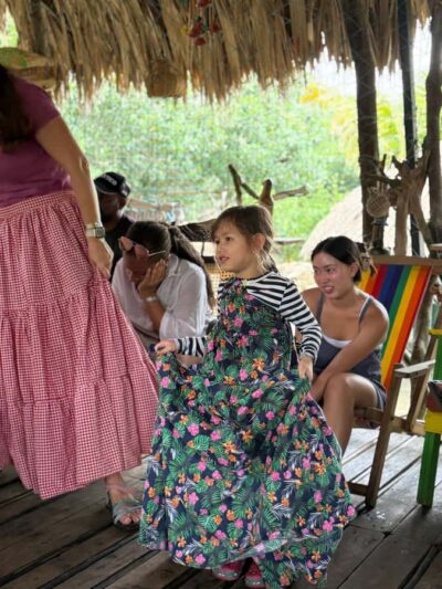 Cartagena: Mangrove Eco Tour & Fishing with Transportation - Getting picked up, meeting your bilingual guide, and starting with something real