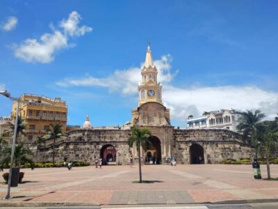 Cartagena: Private City Tour in an Air-Conditioned Vehicle - Starting Easy: Pickup Options That Fit Real Travel Plans